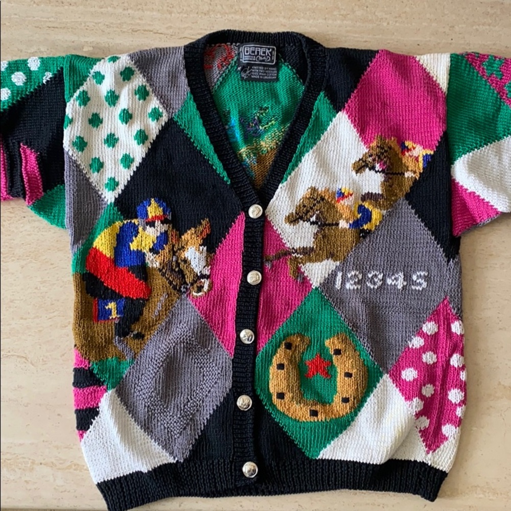 Berek Sweater Derby Theme